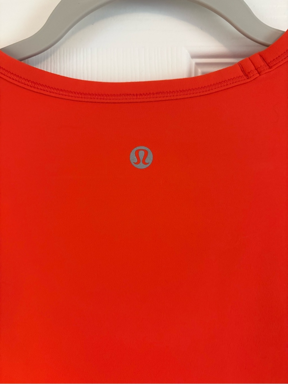 Lululemon top - Picture 3 of 3